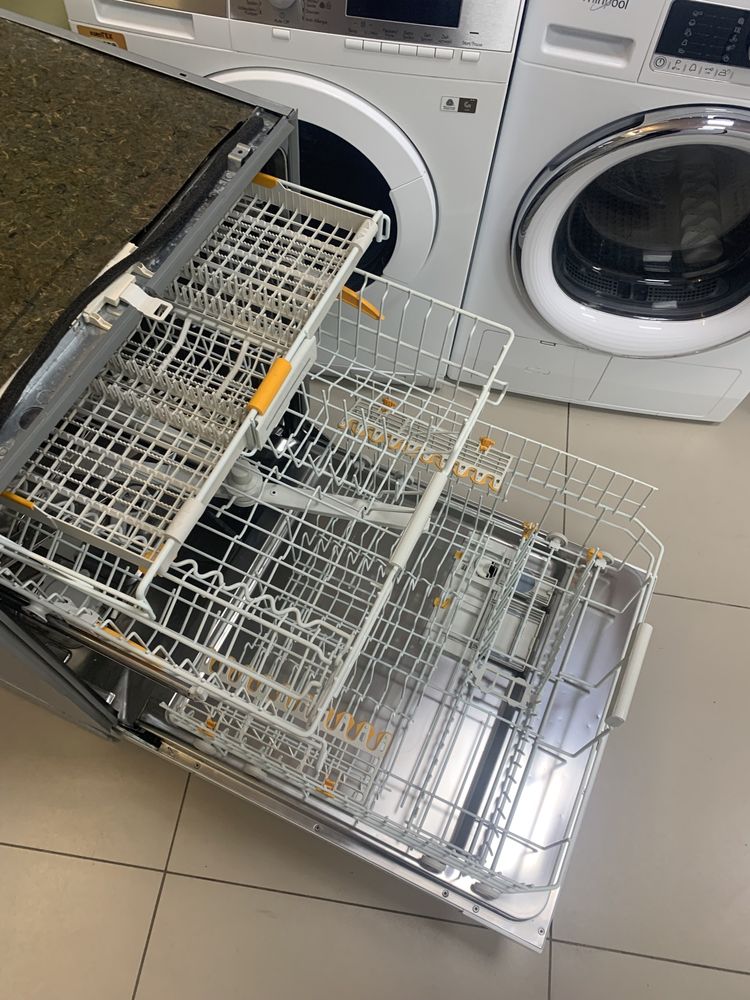 Посудомийна машина miele 60 см