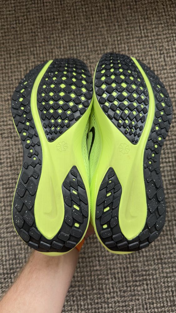Чоловічі кросівки NIKE AIR ZOOM PEGASUS 41 44 28 см