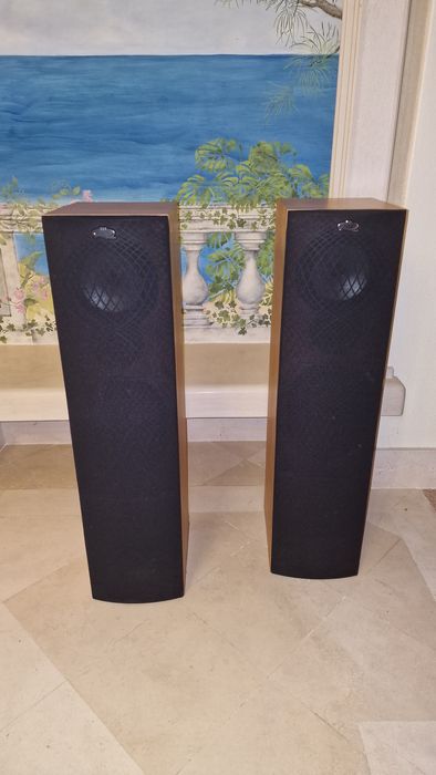 Colunas KEF Q65.2