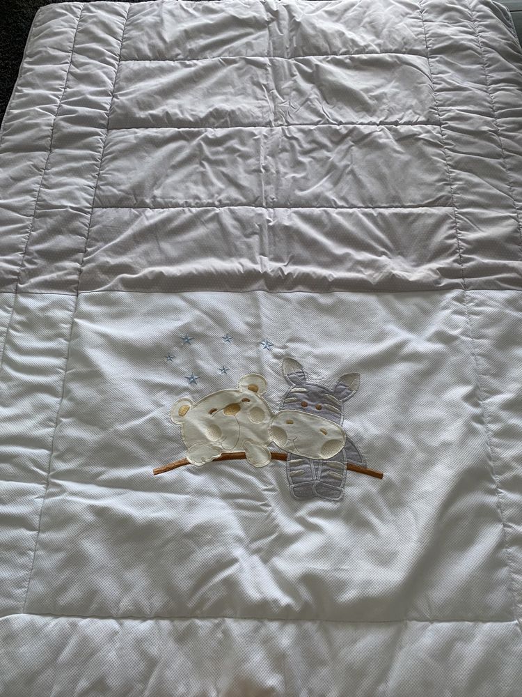 Colcha cama de grades bebé