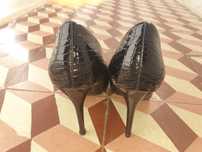 Salto alto preto