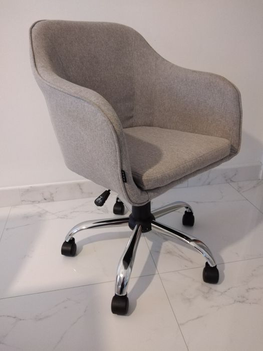 Cadeira Escritório Estofada Cinza