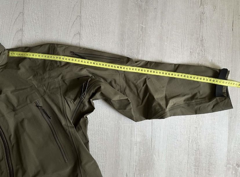 Куртка Arcteryx Leaf Alpha Jacket Mens