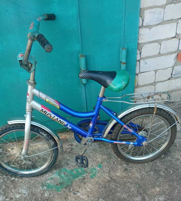 Велосипед для дитини 3-5 років у гарному стані. Дешево!
