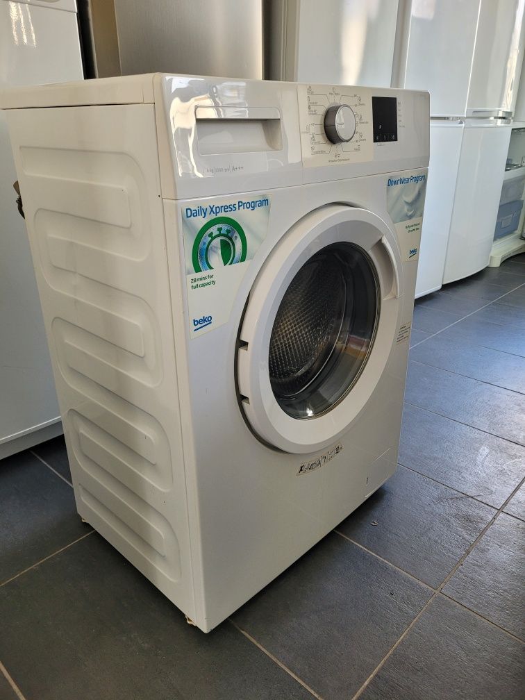 Sprzedam pralkę firmy Beko  6 kg 1000 obr A+++ Classa