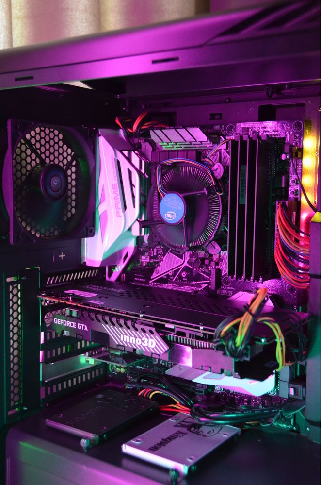 Ігровий ПК / GTX 1080 / i7-8700K / 32 ГБ ОЗП / SSD + HDD