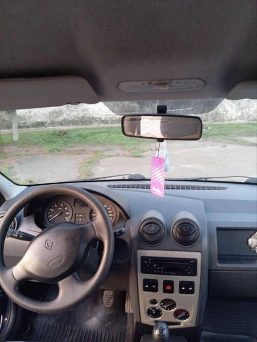 Продаю Рено логан  мсв