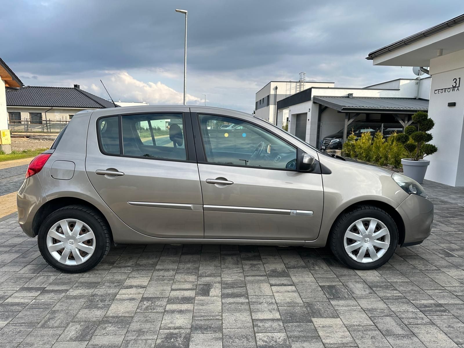 Renault Clio 1.2 benzyna Salon PL I właściciel