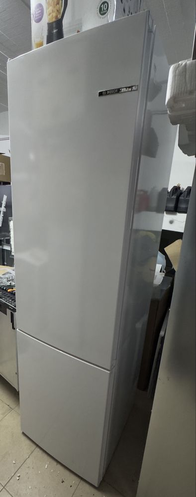 Frigorífico Combinado BOSCH KGN39VWDA (No Frost - 203 cm - 203 L
