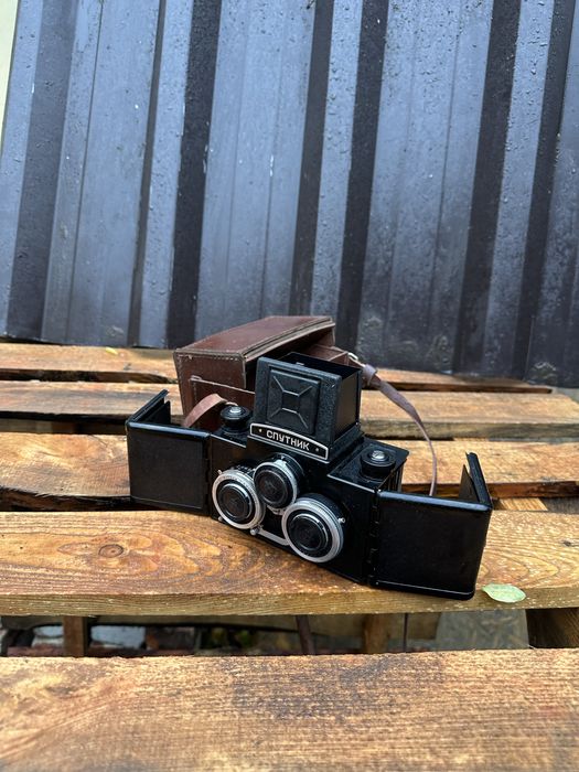 Стерео Спутник, фотоаппарат.