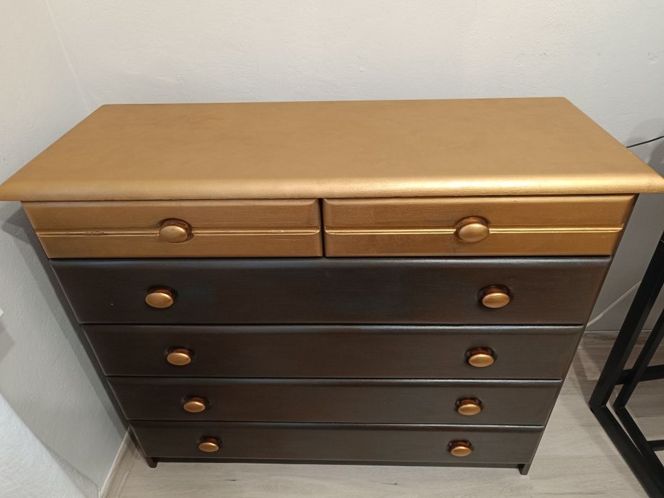 Komoda, szafka PRL drewniana z szufladami po renowacji