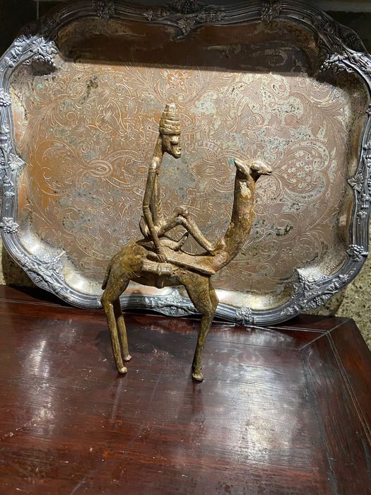 Escultura Bronze do Mali África Séc XIX 24 centímetros