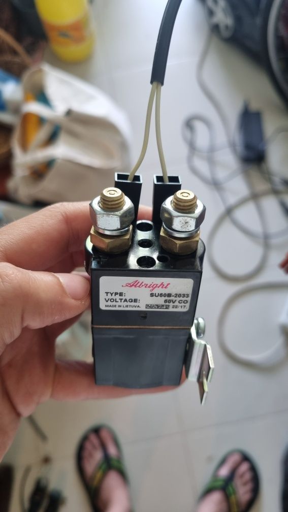 Contactor / relé
