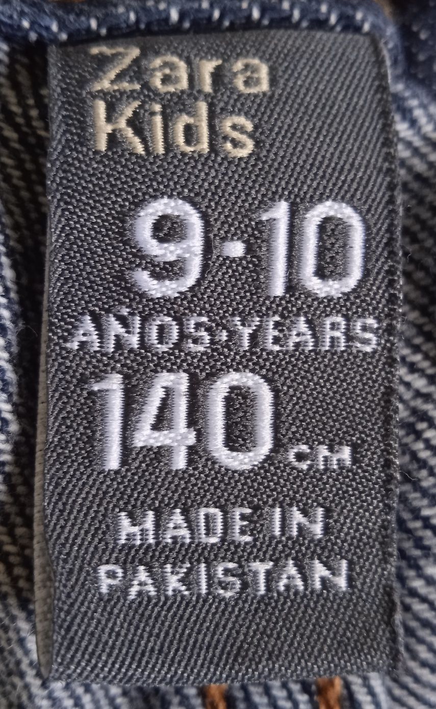 Spodnie, jeansy chłopięce Zara r. 140