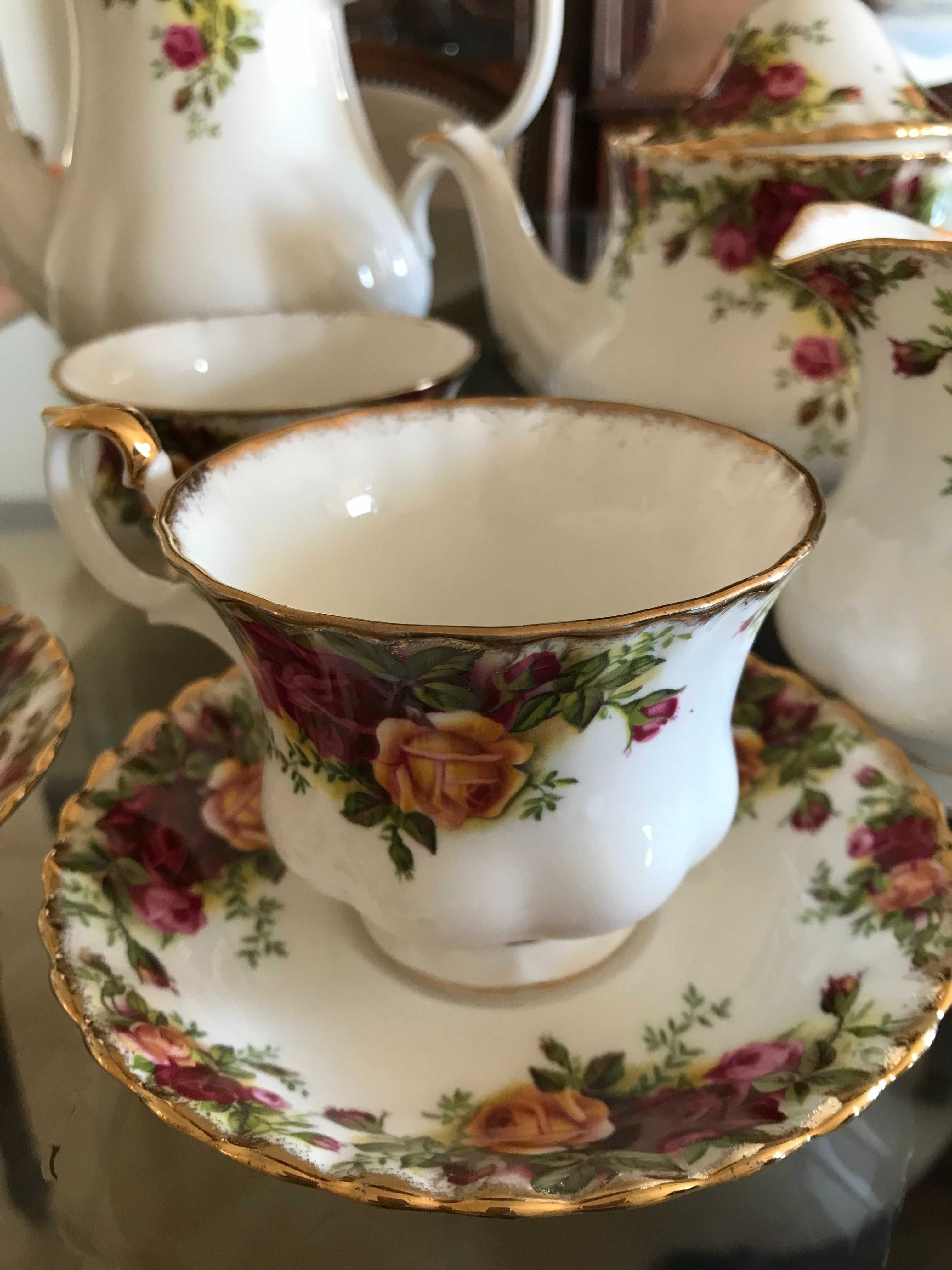 Serviço de Café completo ROYAL ALBERT - OLD COUNT