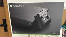 XBox One X 1TB, nowy dysk SSD, 2 pady, fifa na CD, pudełko
