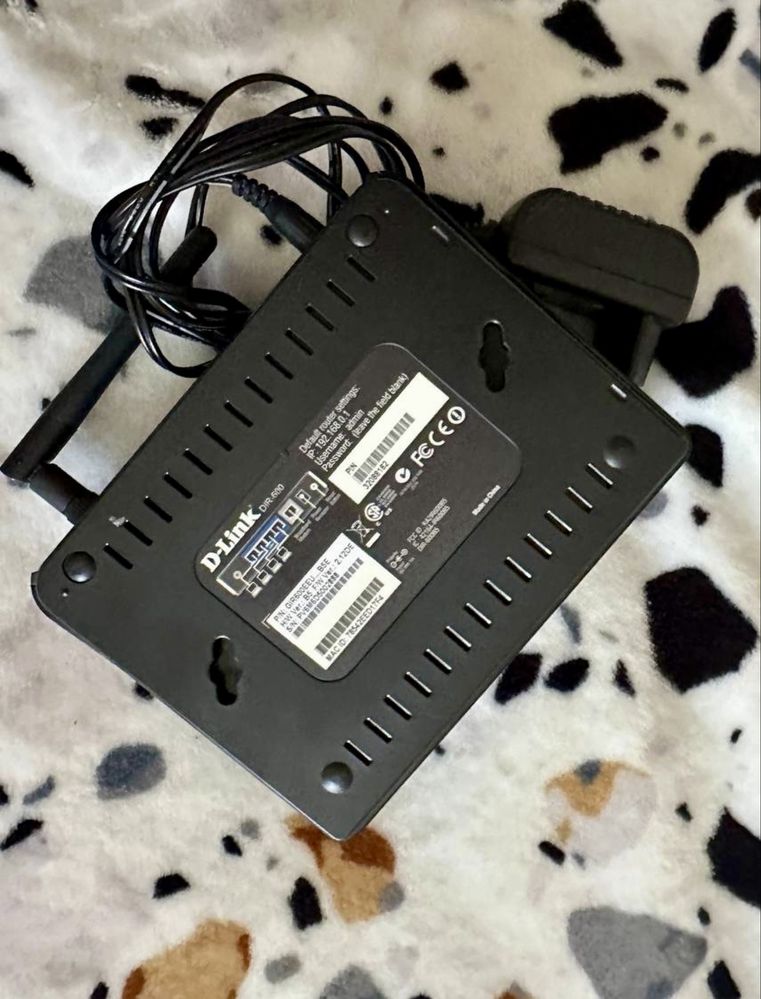 Роутер D-Link DIR-600
