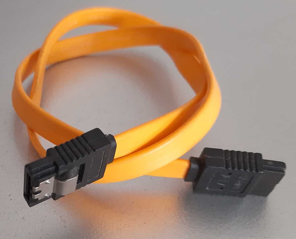 Kabel SATA - żółty 50 cm