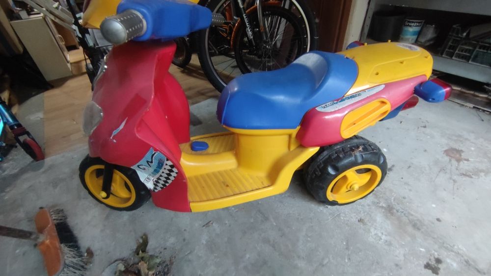 Duży motor na akumulator dla dziecka
