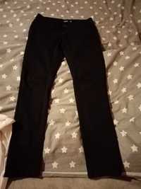 Czarne spodnie- jeansy męskie