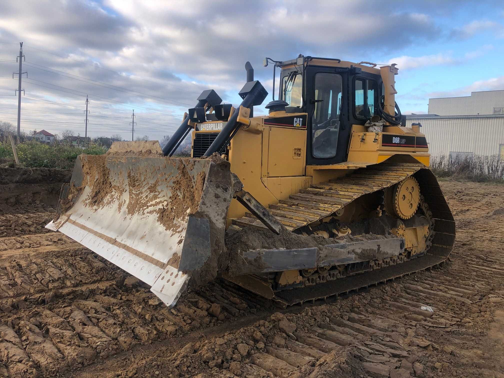 Аренда услуги бульдозера CAT D6 R , Оренда послуги бульдозера CAT D6 R