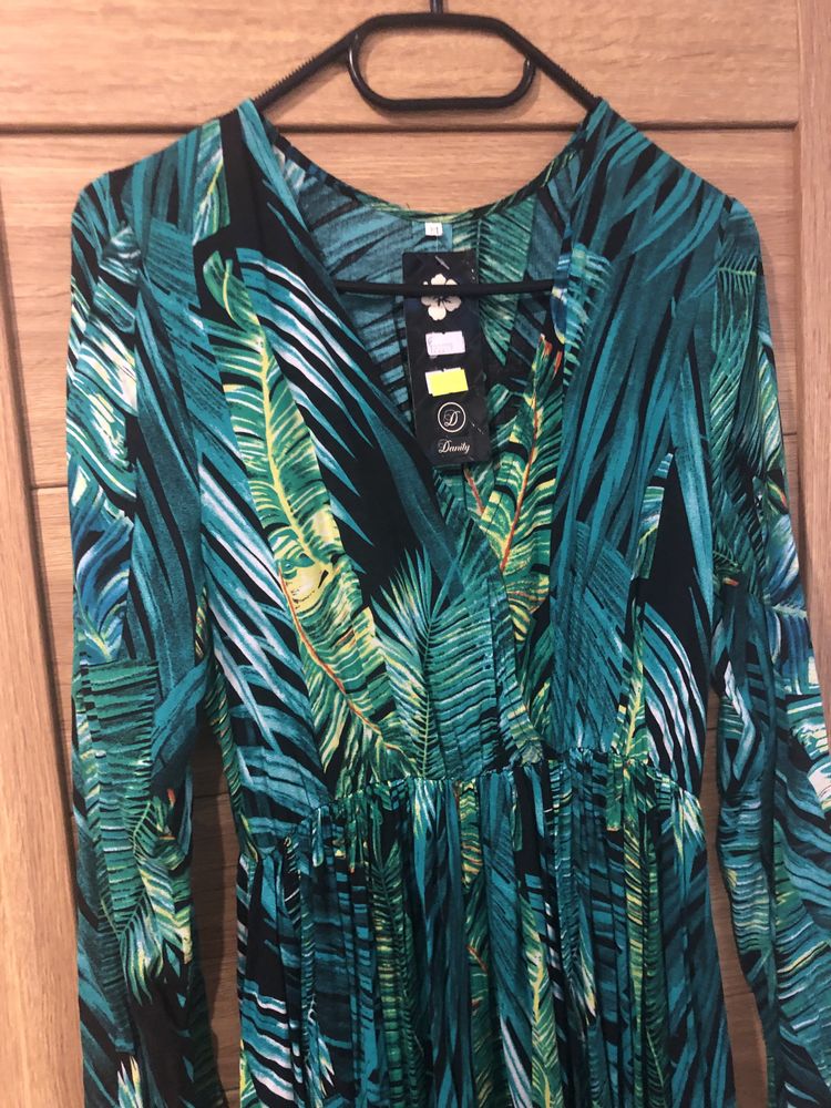 Sukienka maxi w kwiaty
