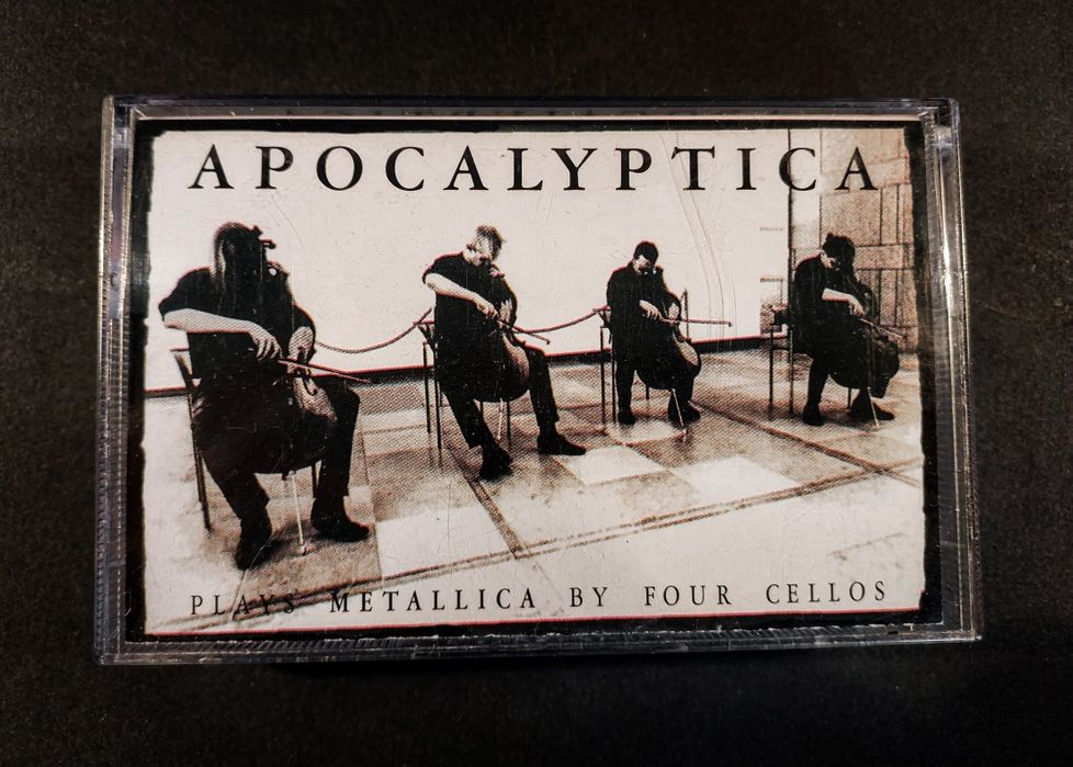 APOCALYPTICA - Plays Metallica By Four Cellos - kaseta magnetofonowa