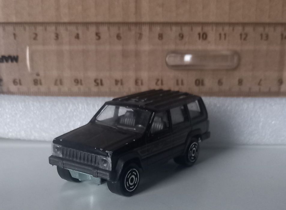 Cherokee 4x4 majorette
