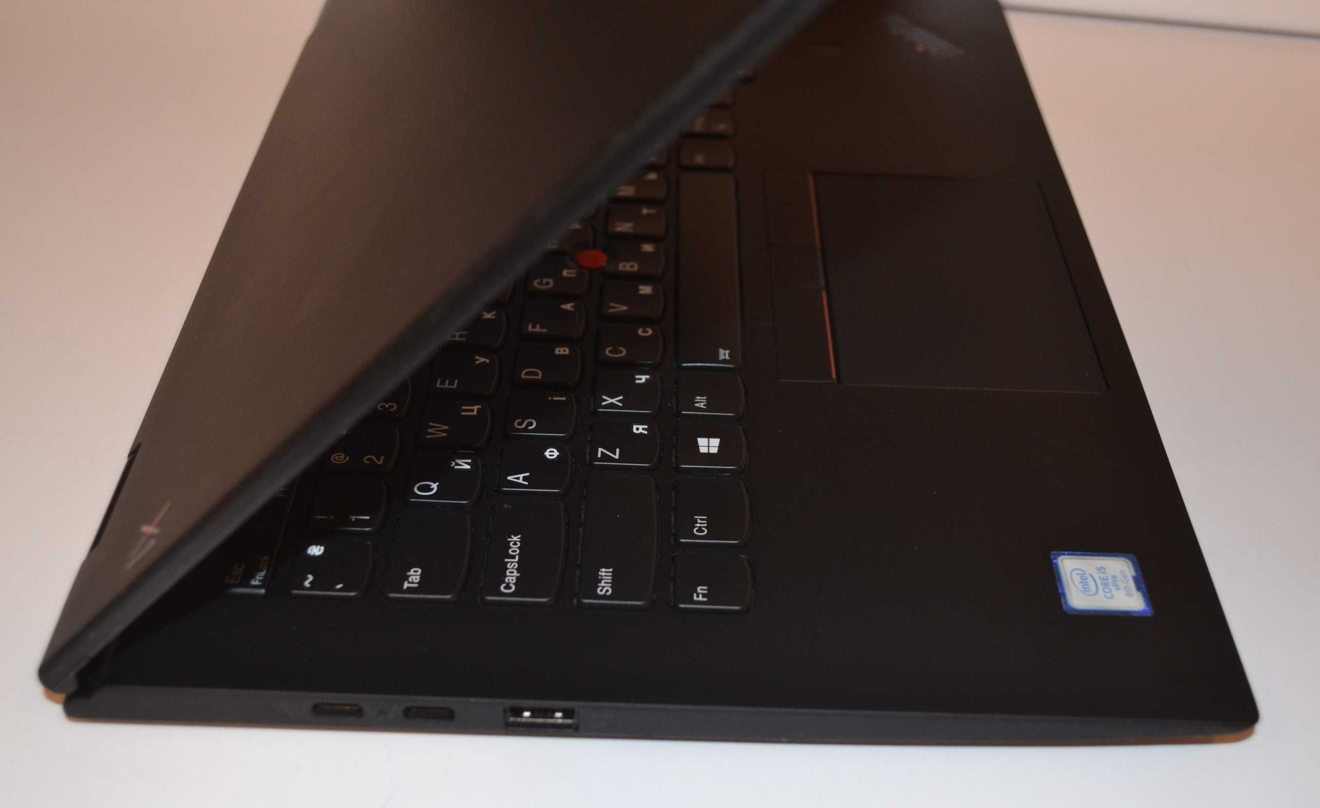 Ноутбук Lenovo ThinkPad X1 Yoga 3rd i5 16GB 512GB SSD Сенсорний Стілус