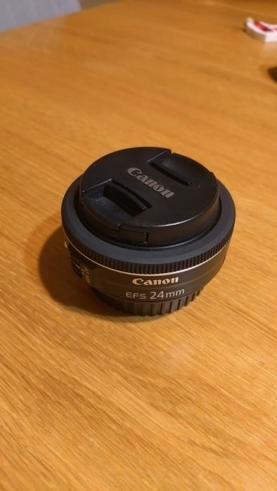 Canon 24 mm stałka placek
