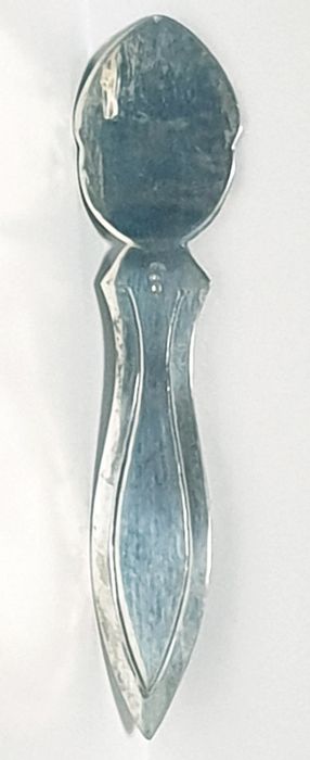 Raro marcador de páginas - prata portuguesa esmaltada-simbolo farmácia