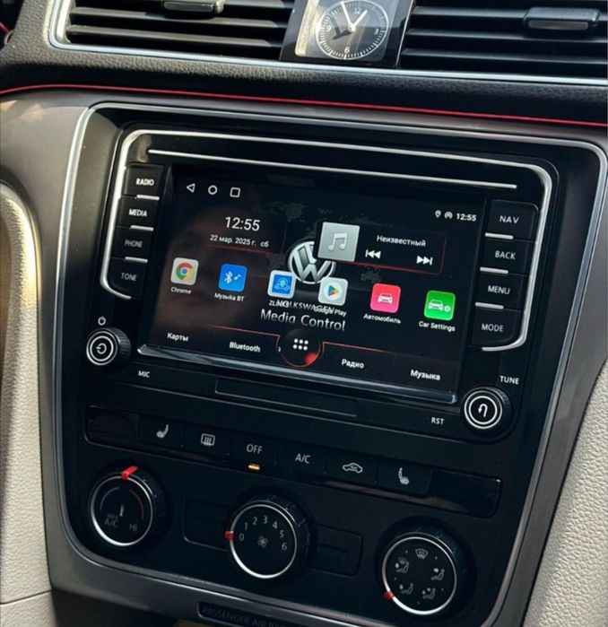 Автомагнитола штатна Фольсваген Шкода Сеат MEKEDE для Volkswagen 2/32