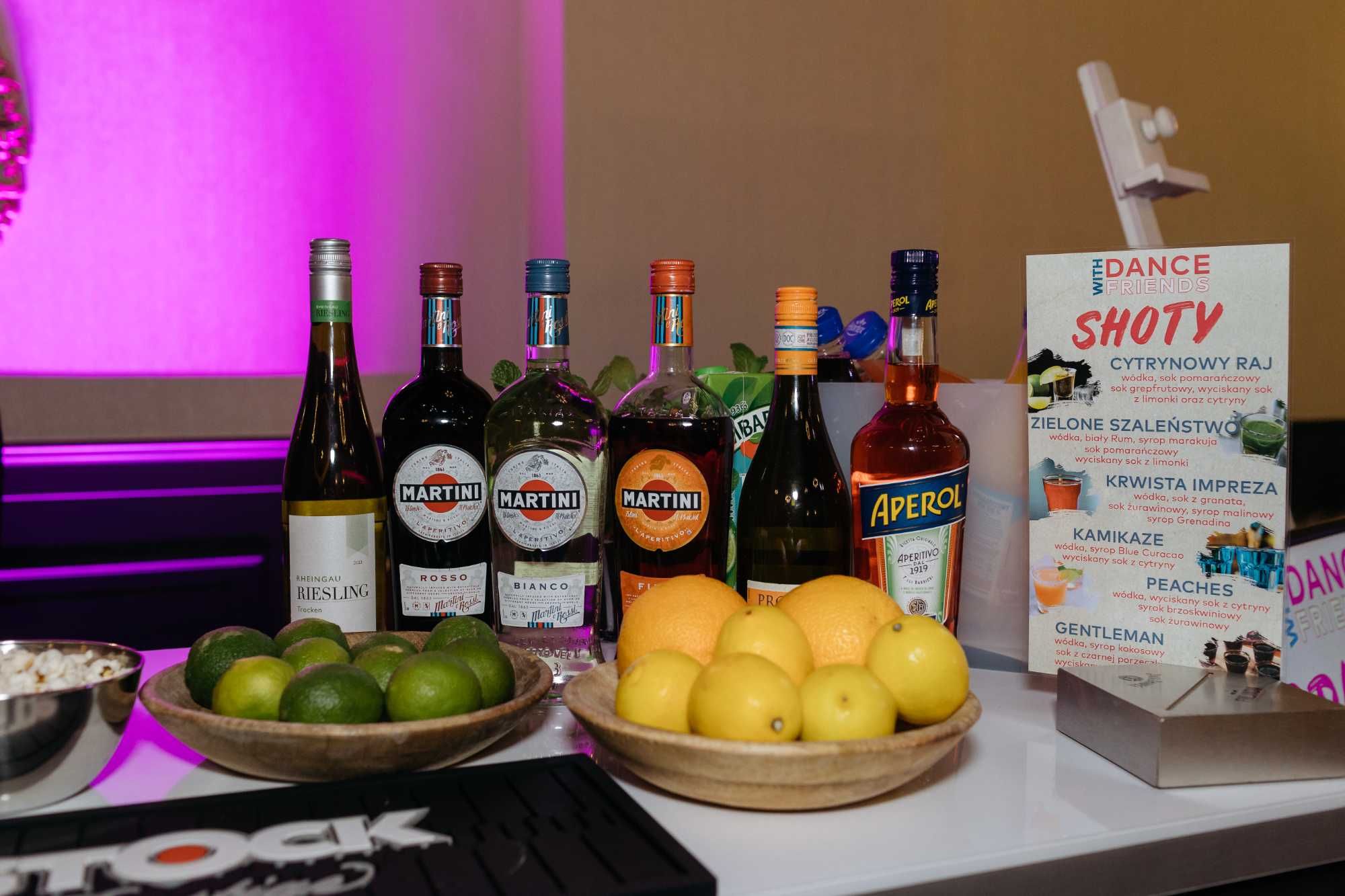 BARMAN na twoją imprezę MOBILNY BAR na wesela 18 40 eventy