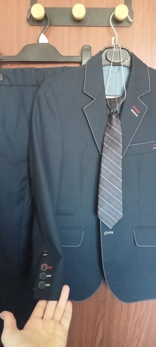 Garnitur 128+ alba krótka, kamizelka, krawat
