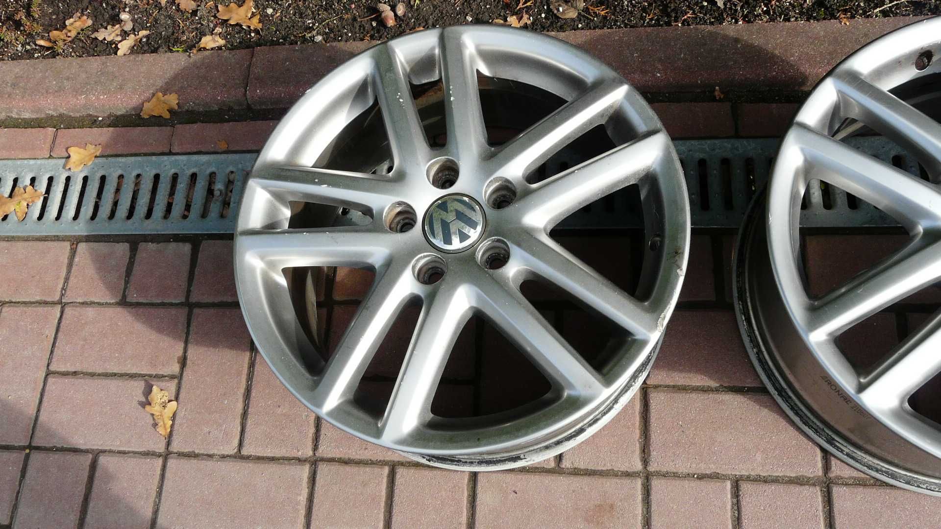 Felgi VW Golf V GT 5x112 7jx17 et54