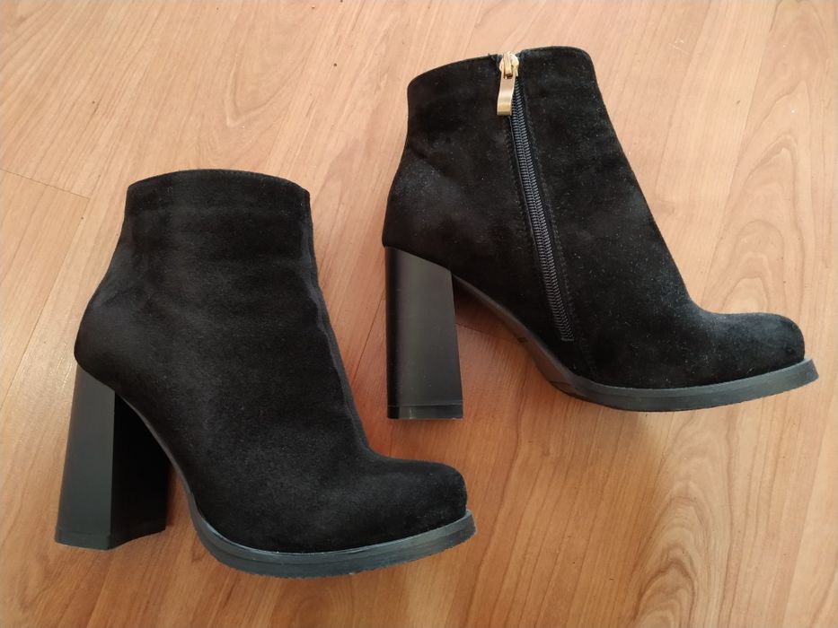 Ботильоны новые,замша 37,р!тёплые зимние.