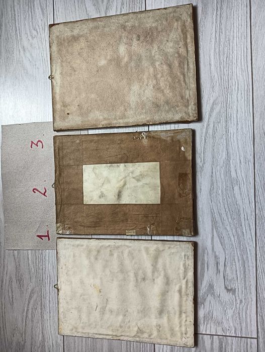 Stare obrazki w ramce+szkło. Brak pozycji 3