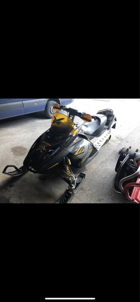 Skuter Sniezny Ski Doo mxz800  Renegade Okazja polecam swiss