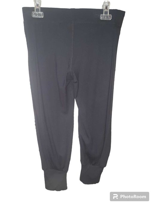 Spodnie damskie 3/4 4F czarne ( XS )