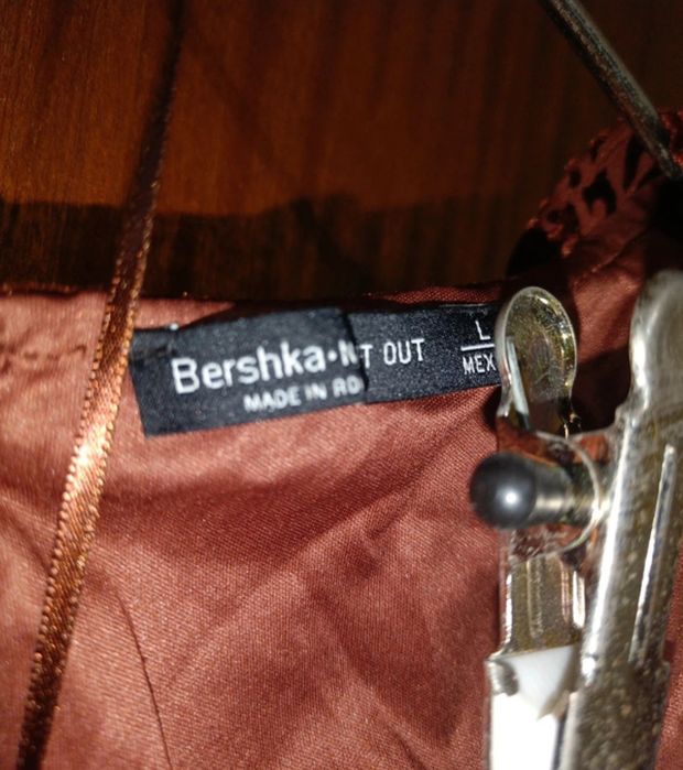 Macacão veludo Bershka