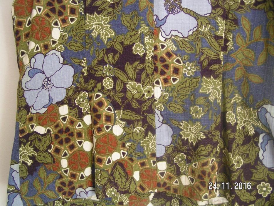 Casaco de Senhora estampado em cores muito bonitas