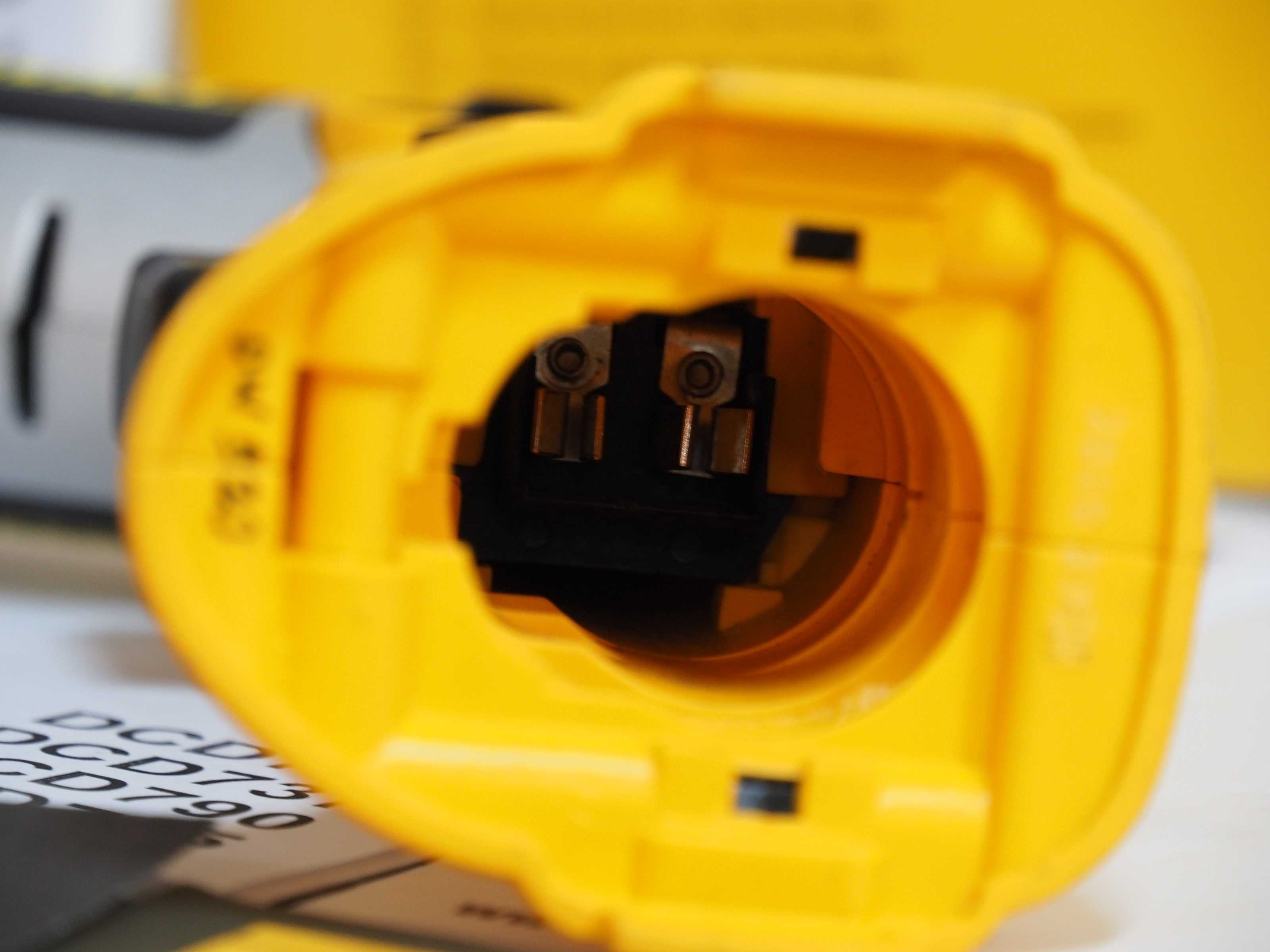 Sam korpus DEWALT DW 920 wkrętak na baterie 7,2v Ni-MH,NI-CD