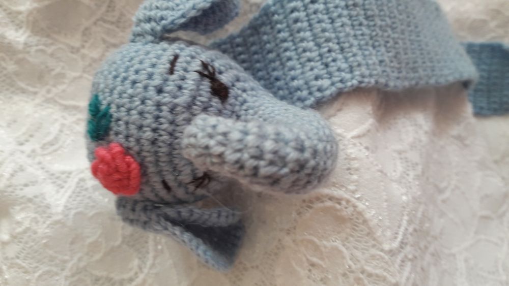 Zakładka słoń słonik na szydełku rękodzieło artystyczne Eko handmade