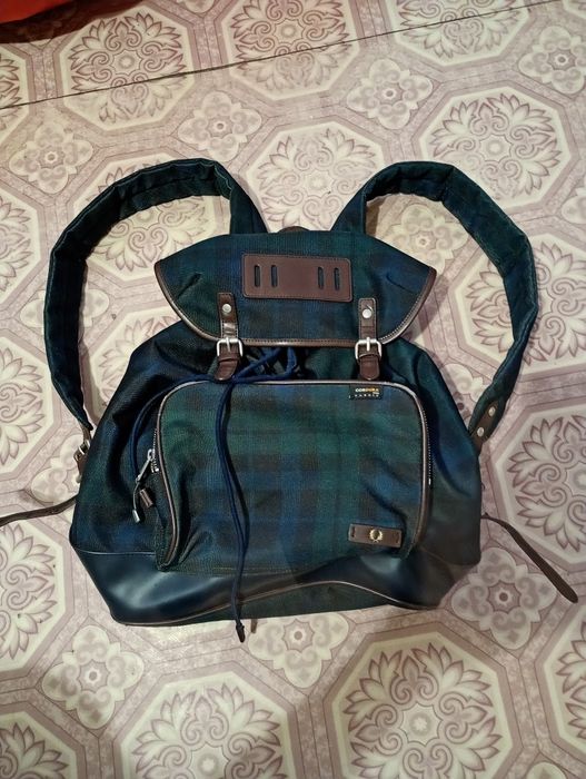 Рюкзак в клетку зелёный Fred Perry. Cordura. Состояние 9/10.