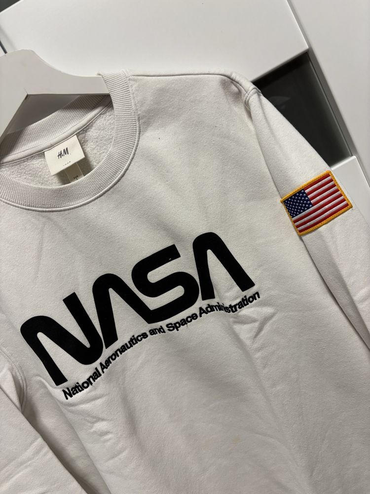 H&M bluza z nadrukiem NASA męska
