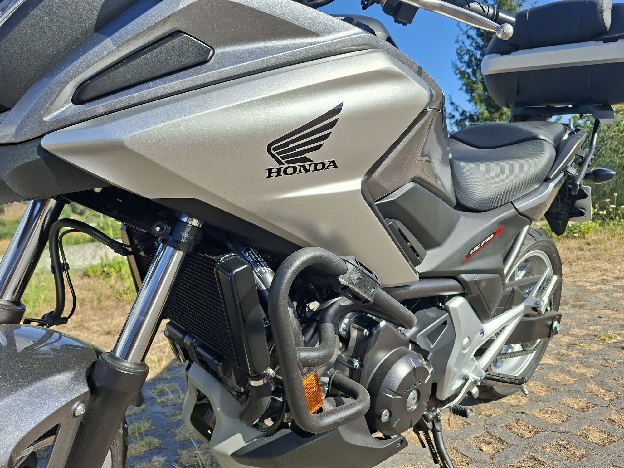 Honda nc 750x 2017