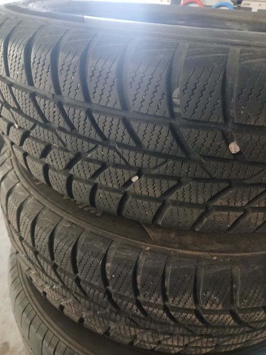 Opona zimowa 175/60/15 Hankook
