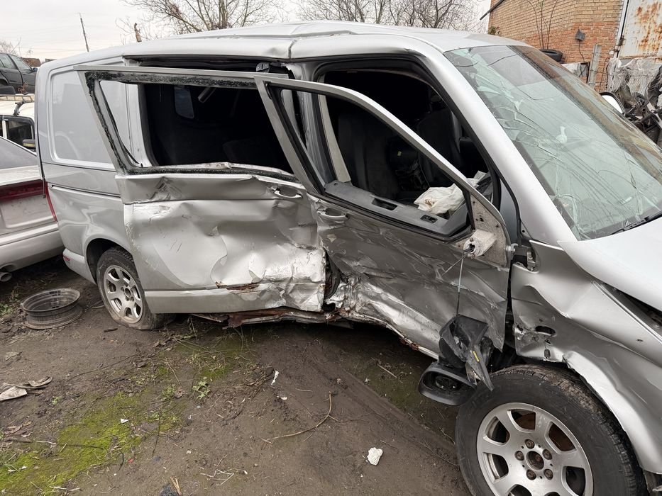 VW T-5-6, Транспортер ДТП 2.0тд