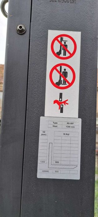 Wózek Podnośnikowy Półelektryczny seria PS05F