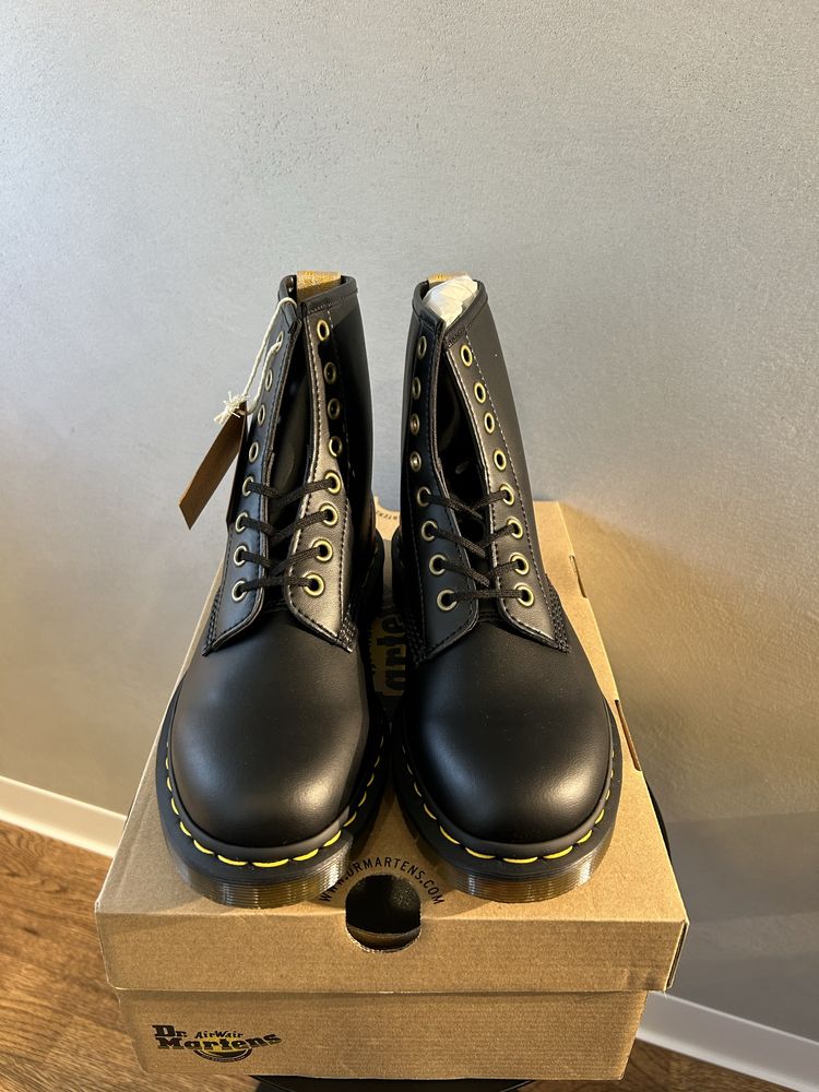Dr.Martens 1460 Vegan